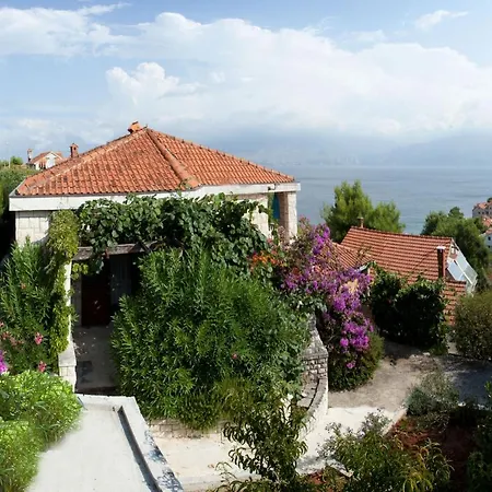Apartman Mirta Apartment