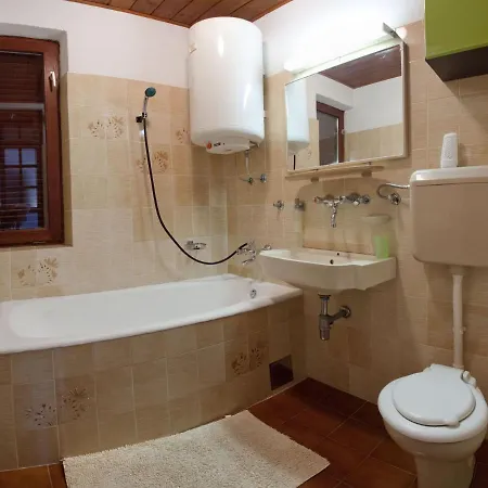 Apartman Mirta Apartment Postira